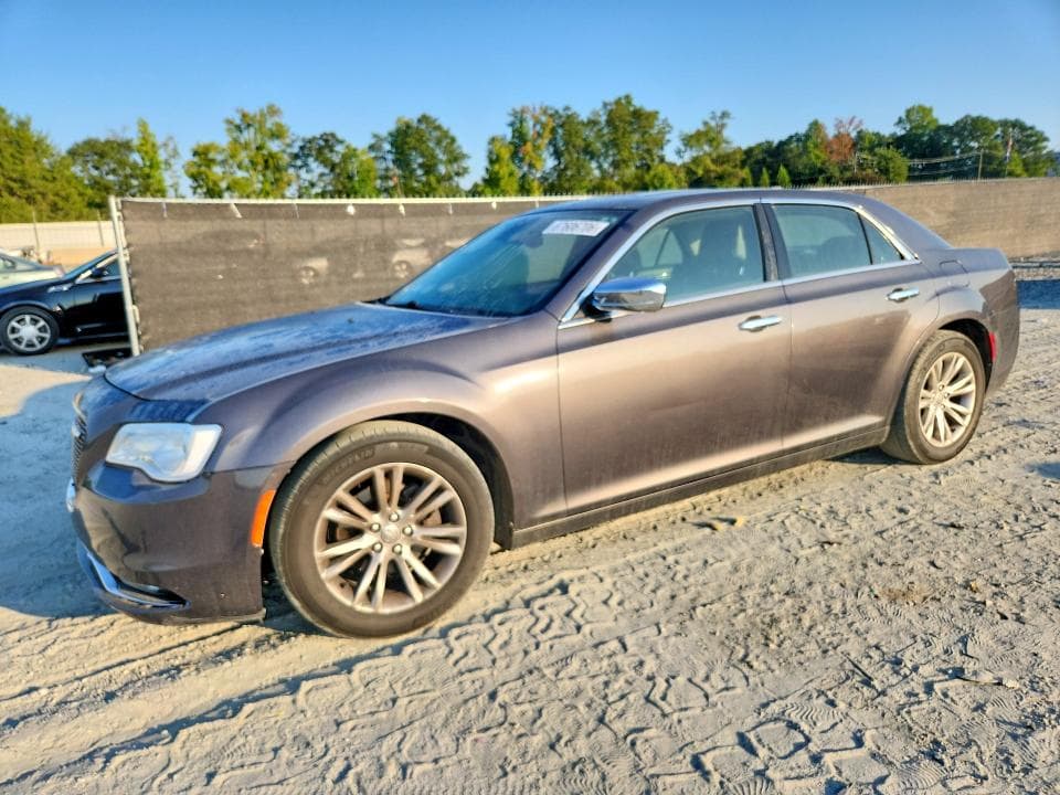 2017 CHRYSLER 300C - 1