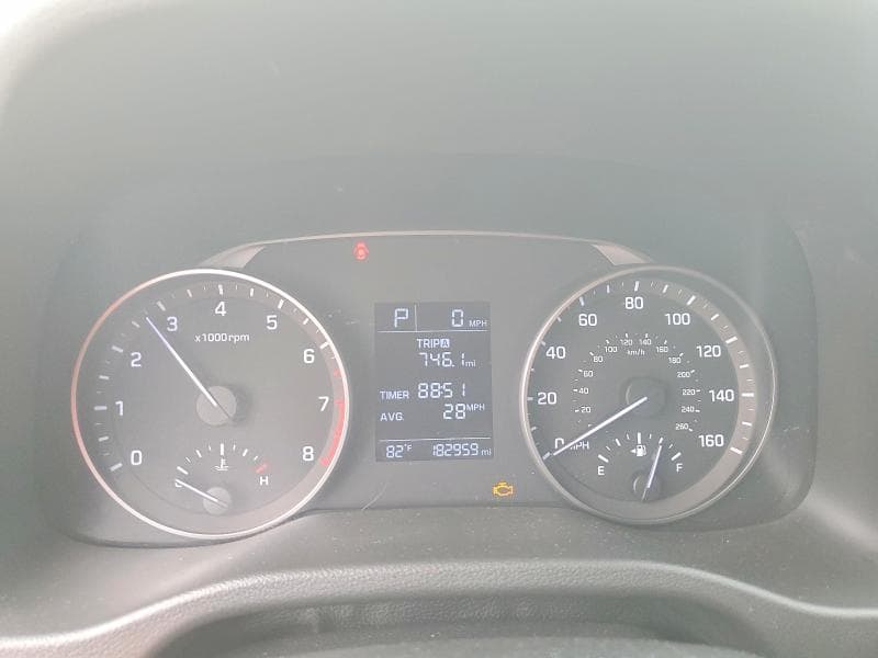 2017 HYUNDAI ELANTRA SE 9