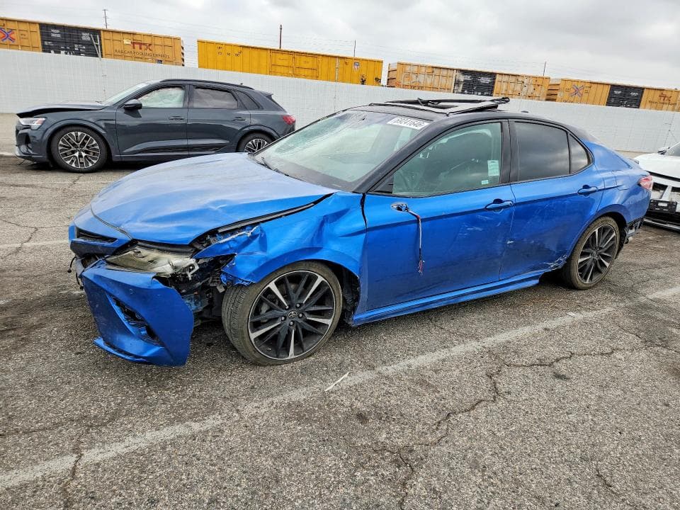 2018 TOYOTA CAMRY XSE V6