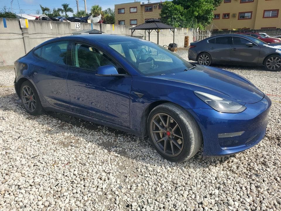 2021 TESLA MODEL 3 4