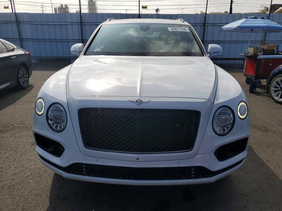 2019 BENTLEY BENTAYGA 5