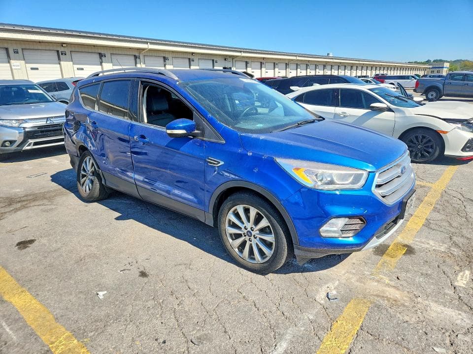 2017 FORD ESCAPE TITANIUM 4