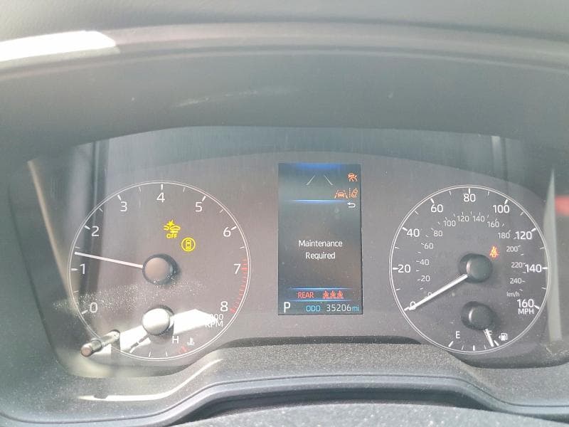 2023 TOYOTA COROLLA LE 9