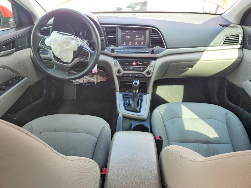 2018 HYUNDAI ELANTRA SEL 8