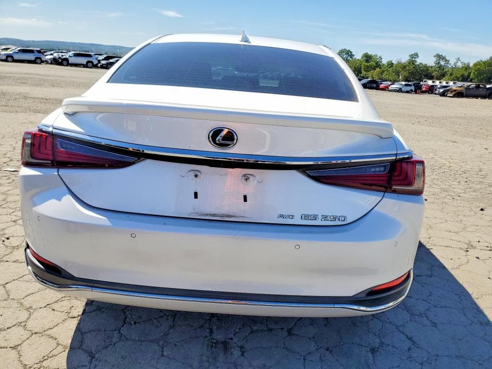 2021 LEXUS ES 250 BASE 6