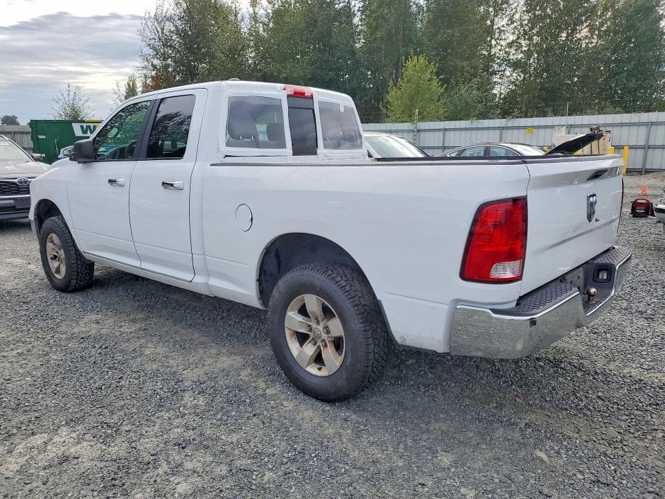 2017 RAM 1500 SLT 2