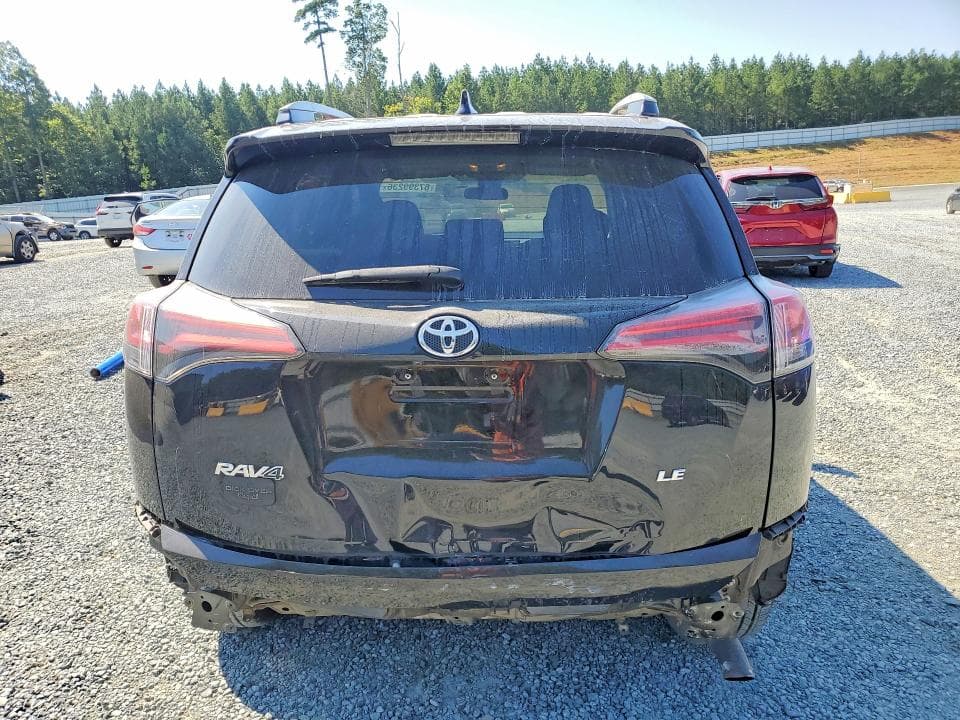 2018 TOYOTA RAV4 LE 6