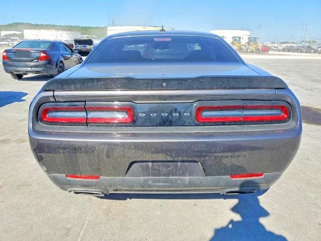 2023 DODGE CHALLENGER R/T 6