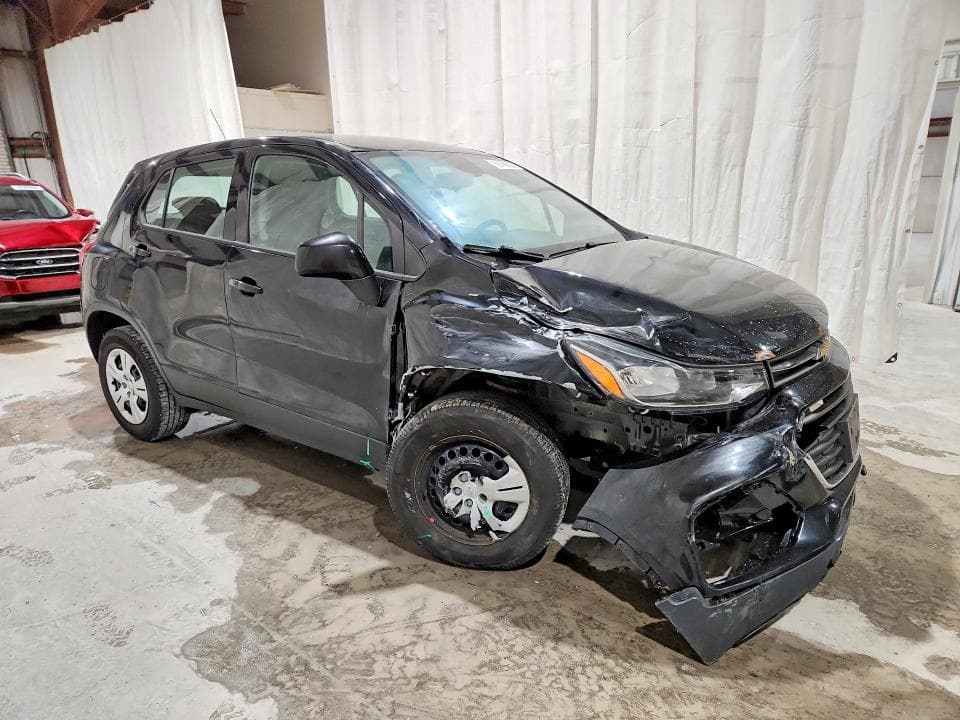 2017 CHEVROLET TRAX LS 4