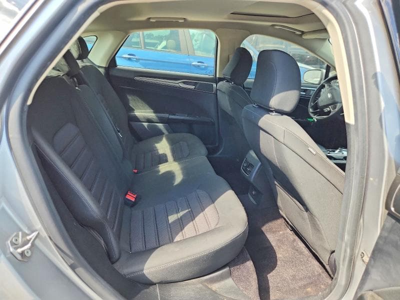 2020 FORD FUSION SE 10