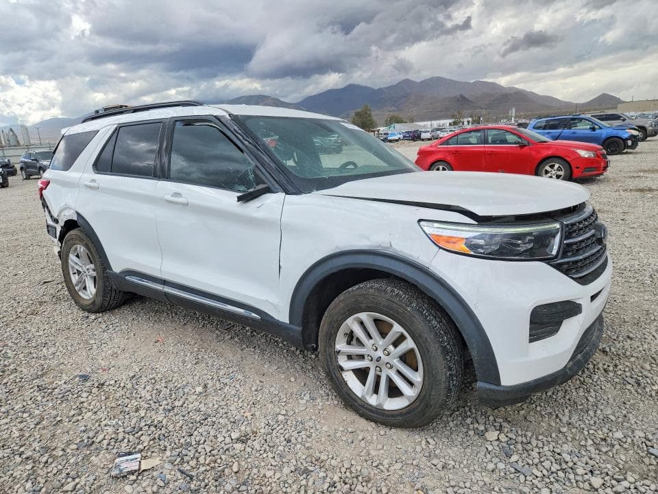 2020 FORD EXPLORER XLT 4
