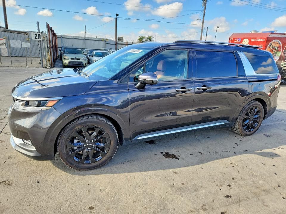 2024 KIA CARNIVAL SX