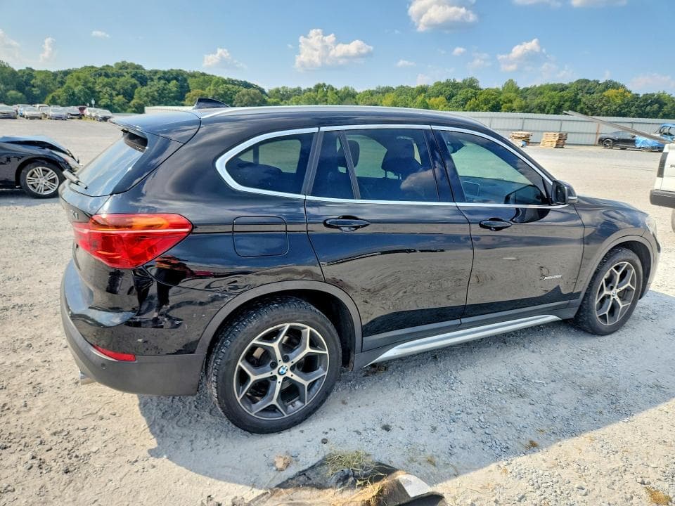 2017 BMW X1 XDRIVE28I 3