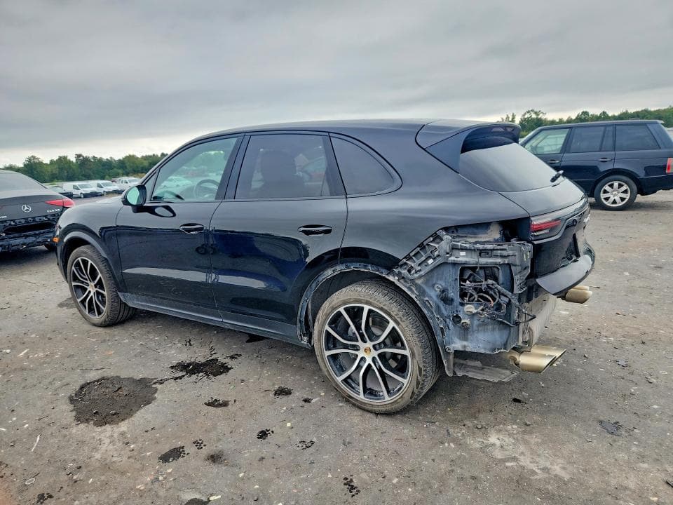 2022 PORSCHE CAYENNE S 2