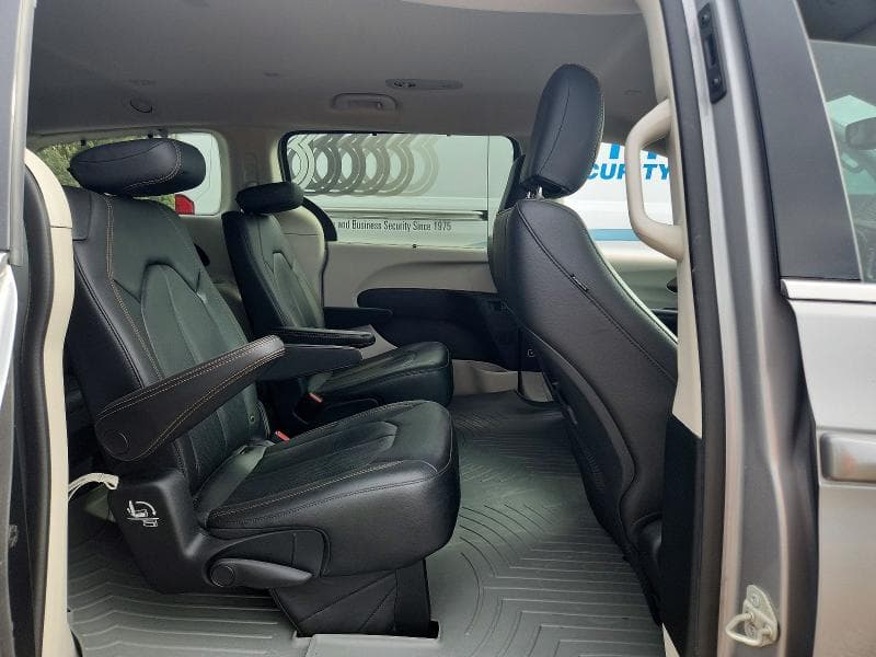 2018 CHRYSLER PACIFICA TOURING L 11