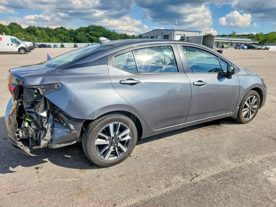 2025 NISSAN VERSA SV 3