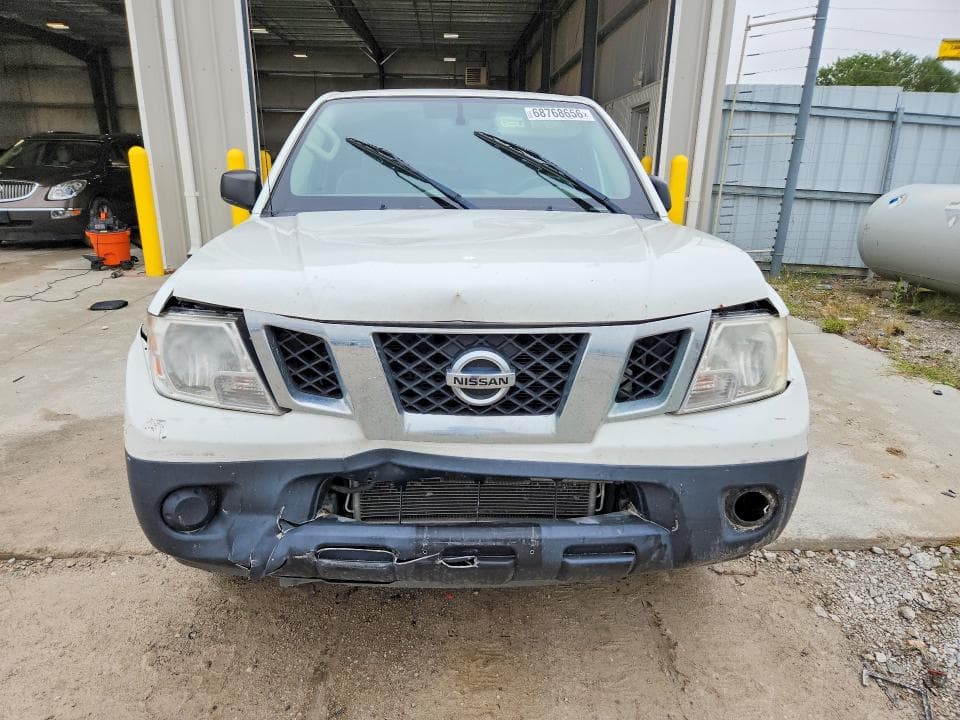 2019 NISSAN FRONTIER S 5