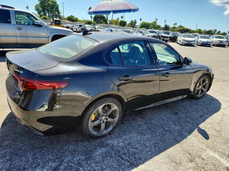 2018 ALFA ROMEO GIULIA 3