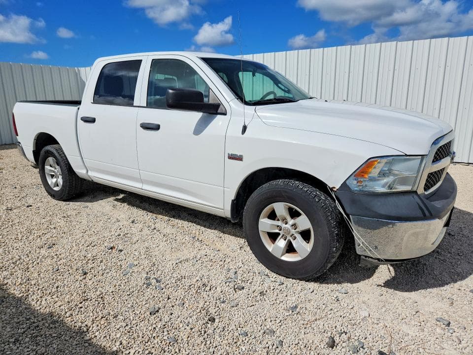 2018 RAM 1500 ST 4
