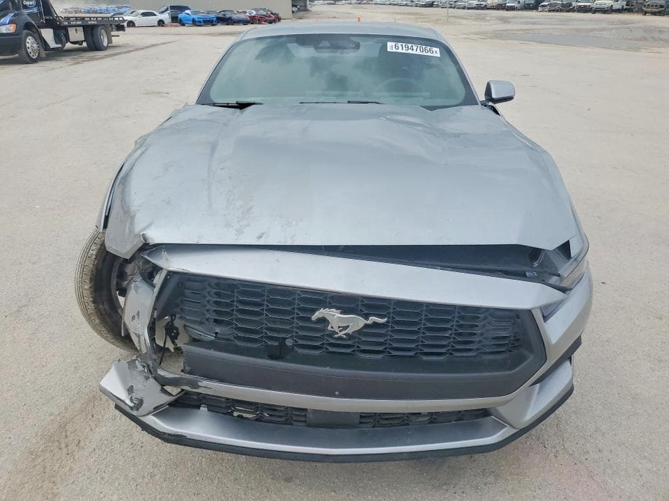 2025 FORD MUSTANG ECOBOOST 5