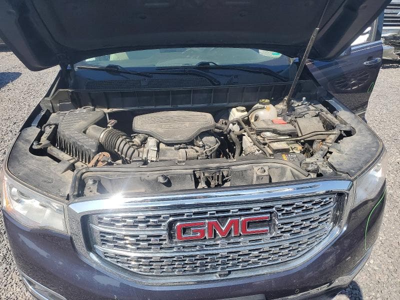 2018 GMC ACADIA DENALI 12