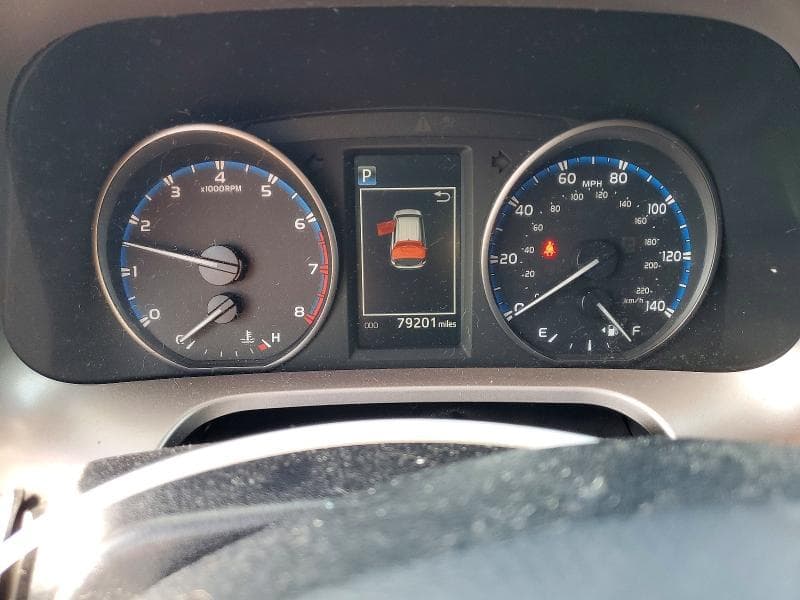 2017 TOYOTA RAV4 LE 9