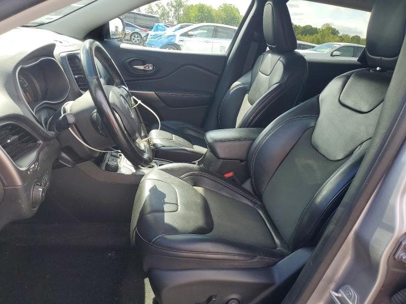 2021 JEEP CHEROKEE LATITUDE PLUS 7