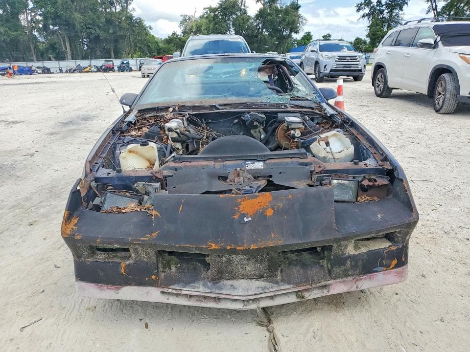 1982 CHEVROLET CAMARO 5