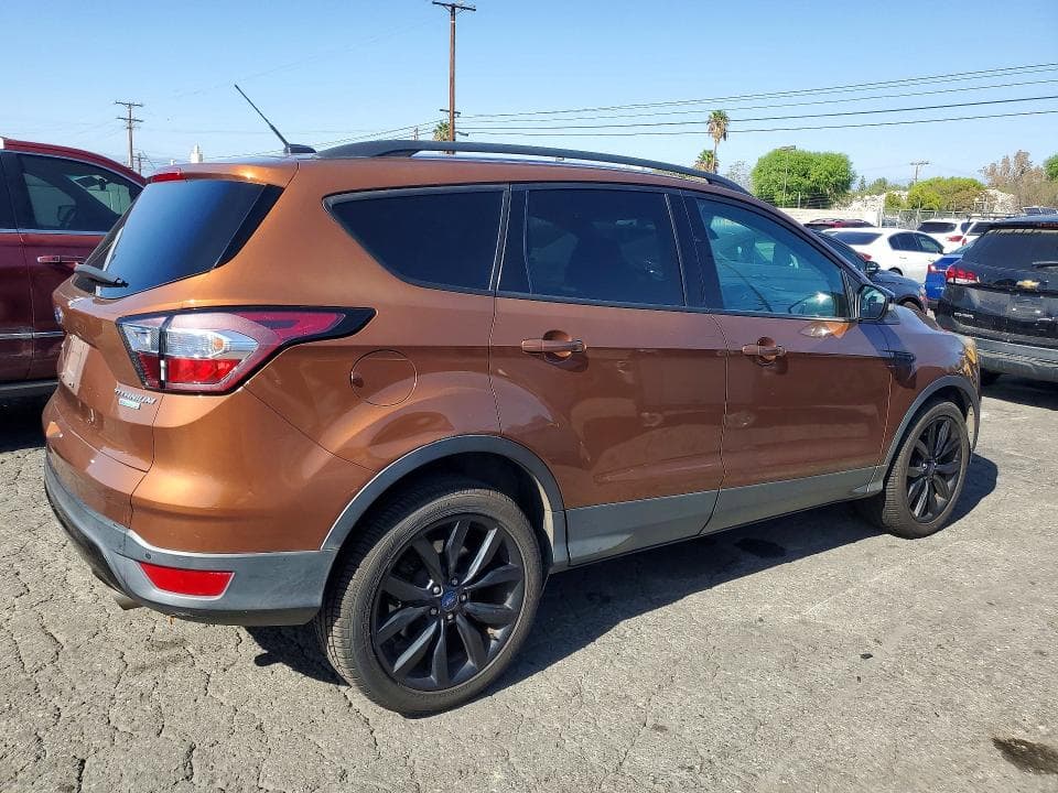 2017 FORD ESCAPE TITANIUM 3