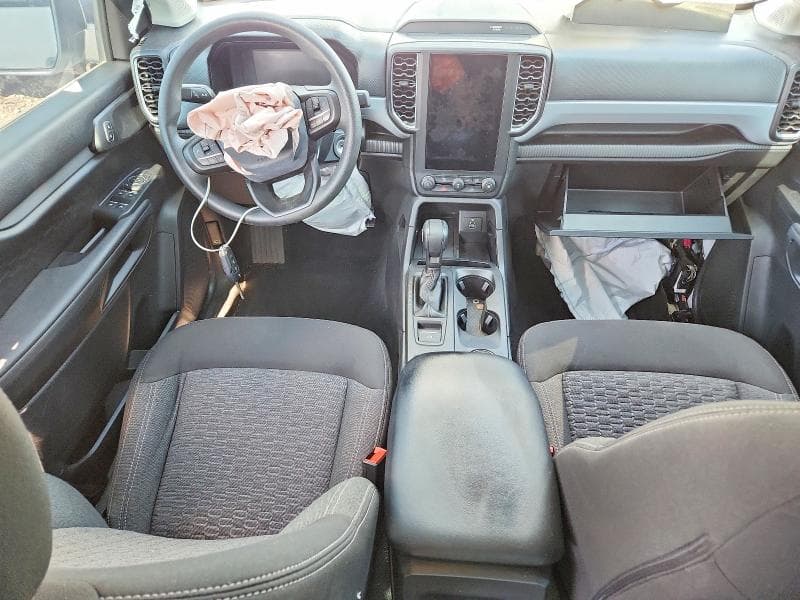 2024 FORD RANGER XL 8