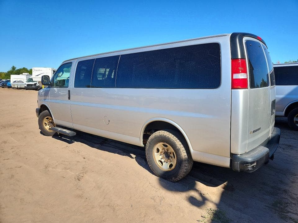 2021 CHEVROLET EXPRESS G3500 LS 2
