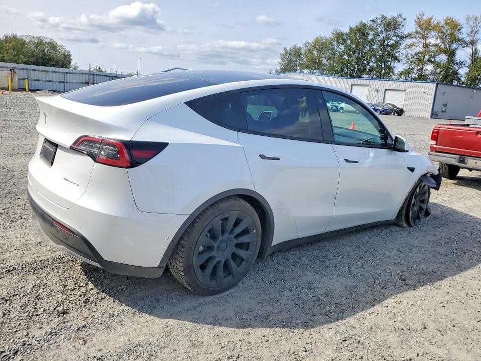 2022 TESLA MODEL Y 3