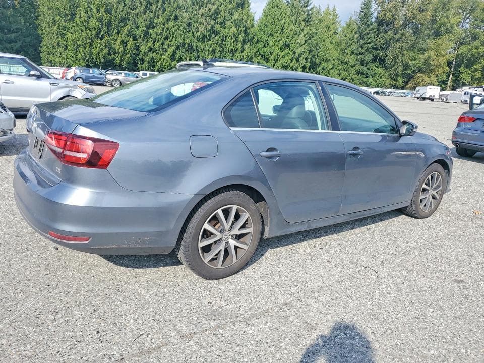 2017 VOLKSWAGEN JETTA SE 3