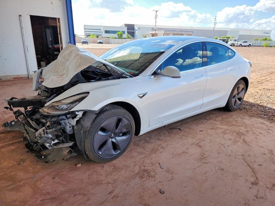 2020 TESLA MODEL 3 - 1