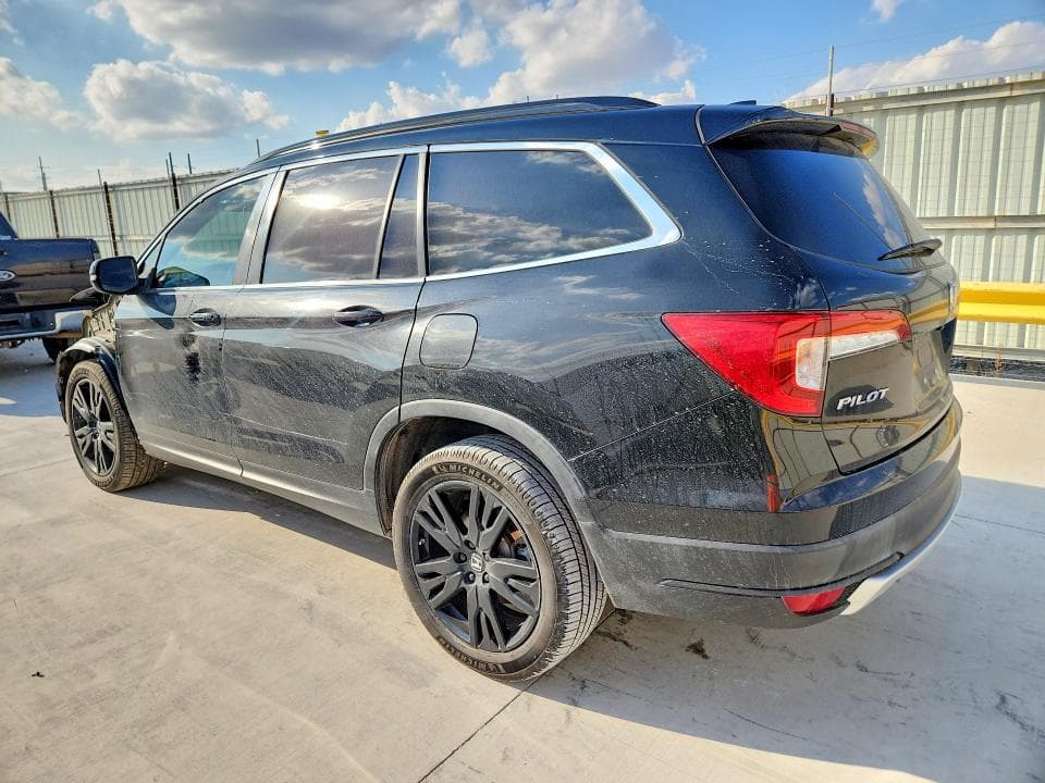2021 HONDA PILOT SE 2