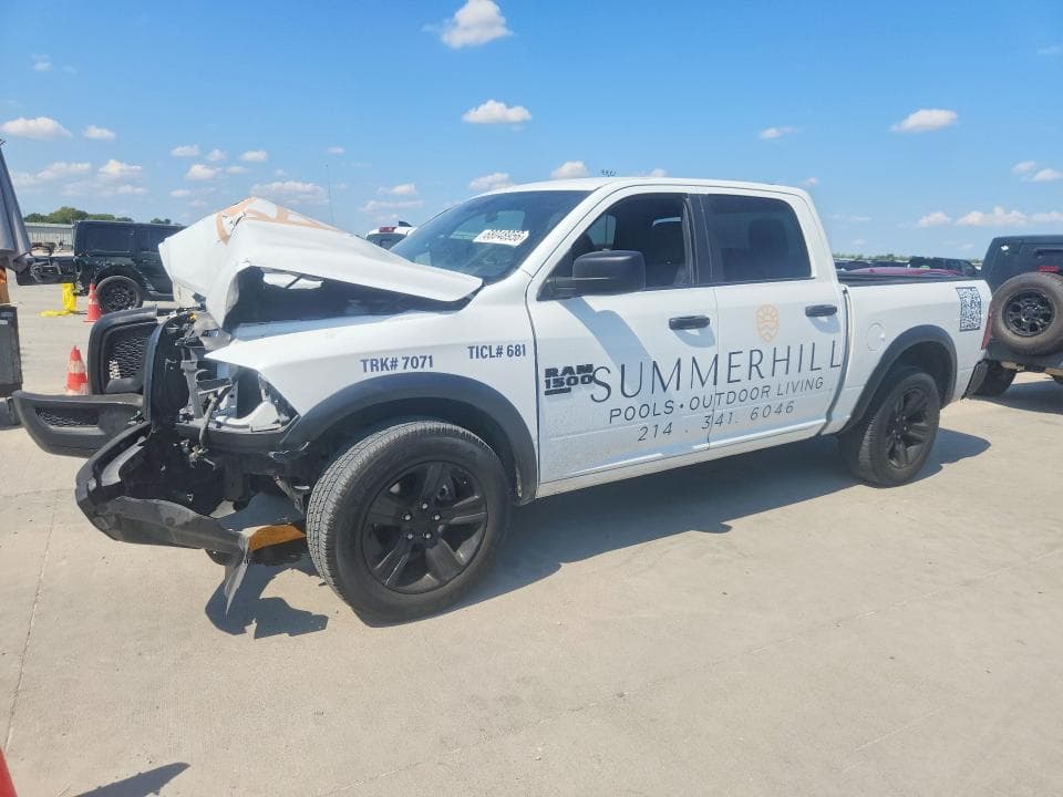 2024 RAM 1500 CLASSIC SLT - 1
