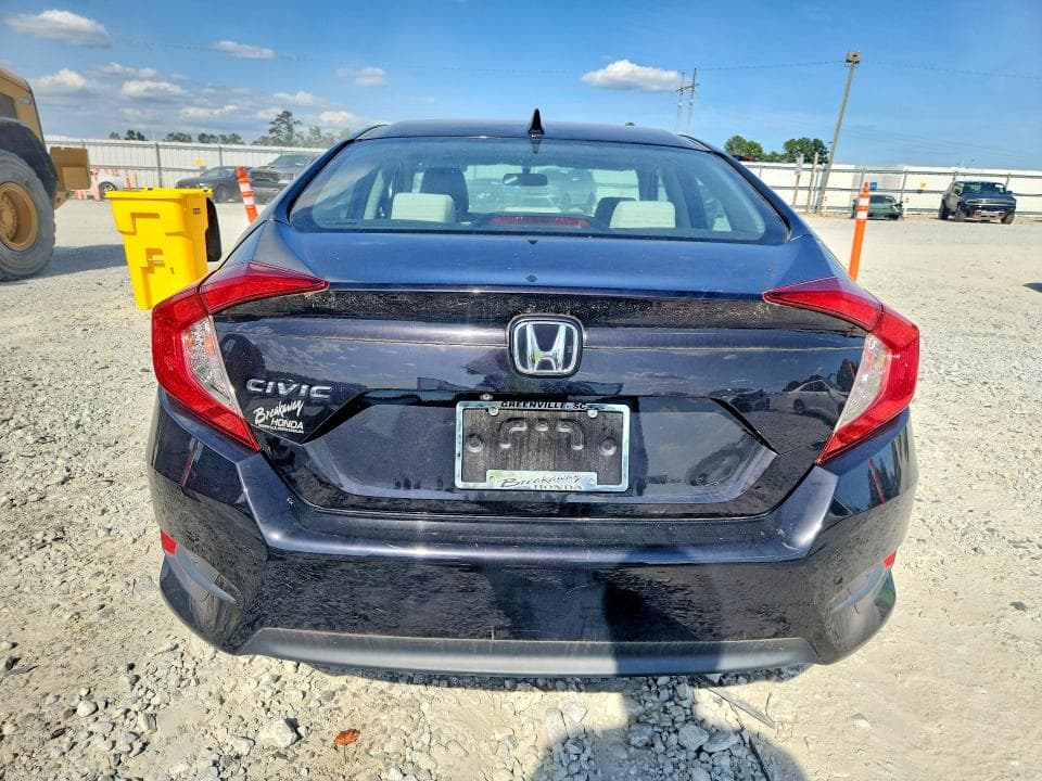 2018 HONDA CIVIC EX 6
