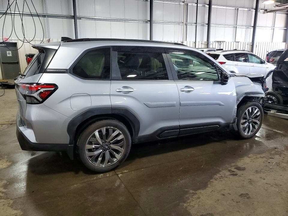 2025 SUBARU FORESTER TOURING 3