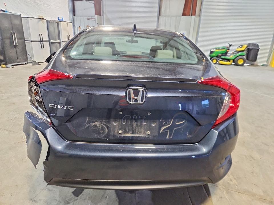 2018 HONDA CIVIC EX 6