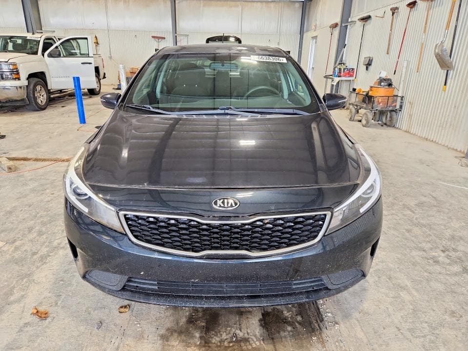 2018 KIA FORTE5 LX 5