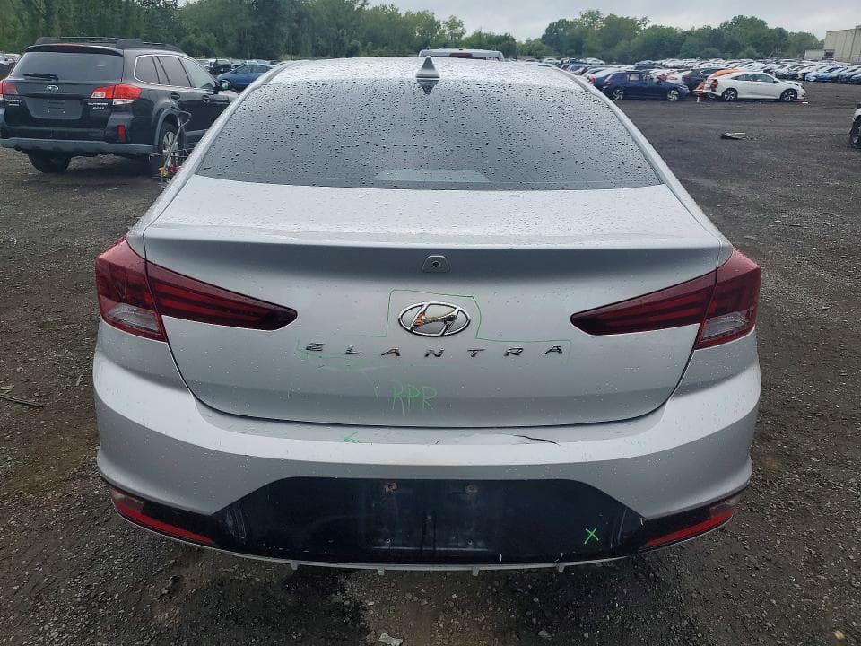 2019 HYUNDAI ELANTRA SEL 6