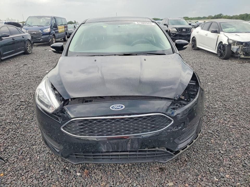 2017 FORD FOCUS SE 5