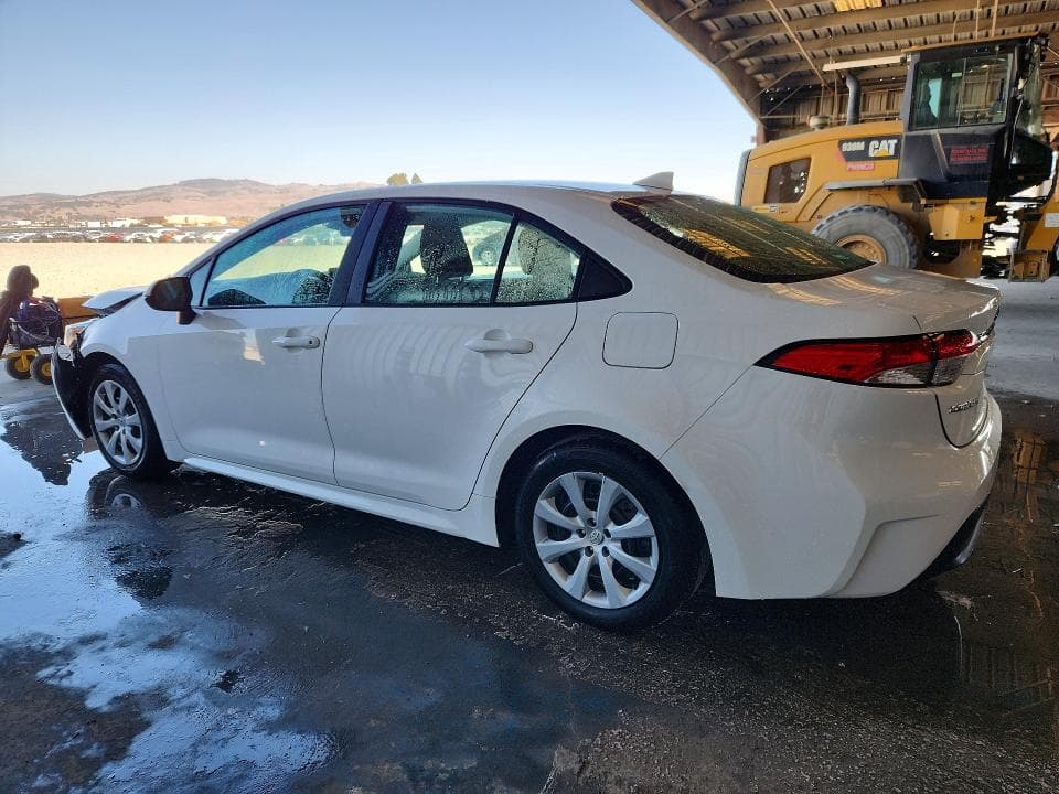 2025 TOYOTA COROLLA LE 2