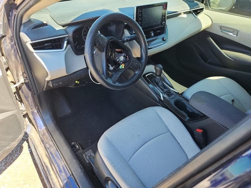2021 TOYOTA COROLLA LE 8