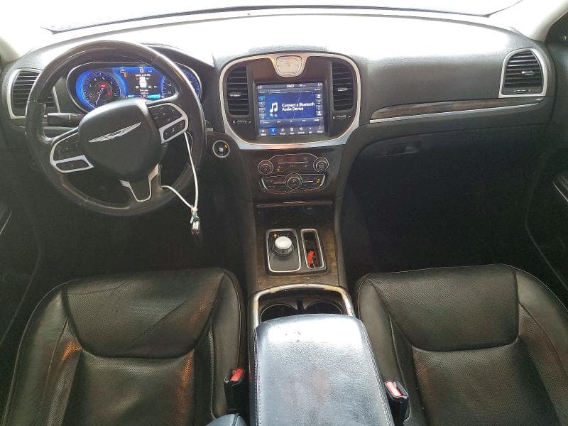 2018 CHRYSLER 300 LIMITED 8