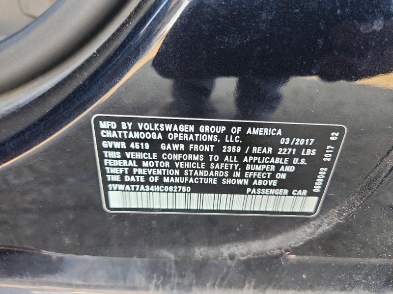 2017 VOLKSWAGEN PASSAT S 13