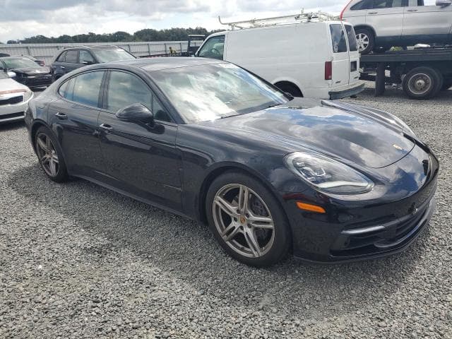 2018 PORSCHE PANAMERA 4 4