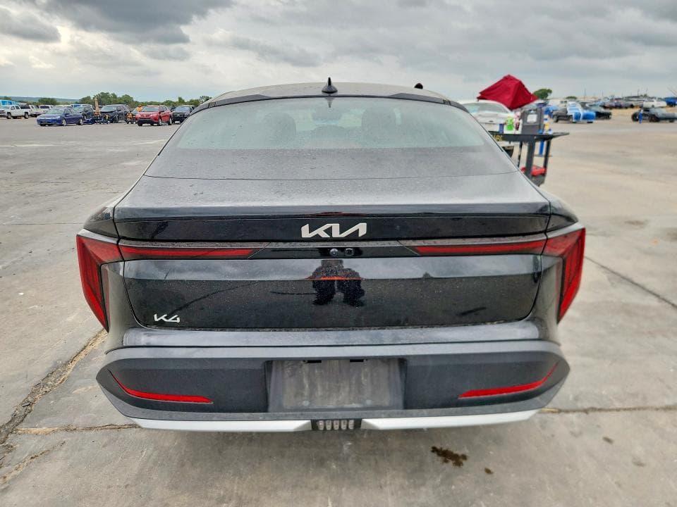 2025 KIA K4 LXS 6