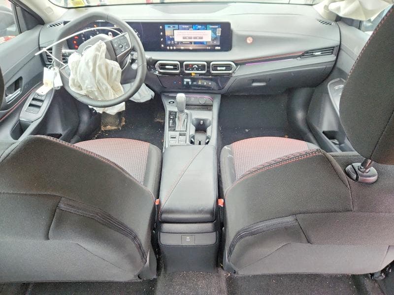 2026 NISSAN SENTRA SR 8