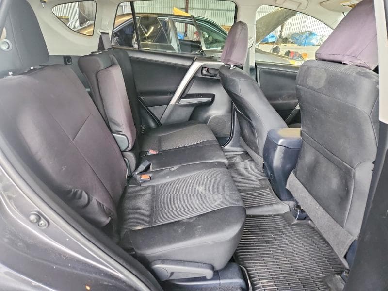 2017 TOYOTA RAV4 LE 11